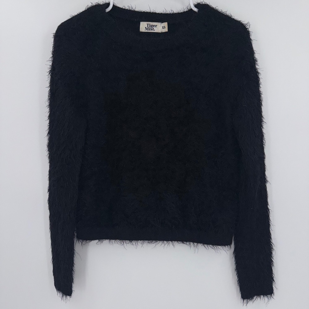 Tiger Mist Black Eyelash Knit Fuzzy Sweater Long Sleeve Crew Neck XS Nordstrom